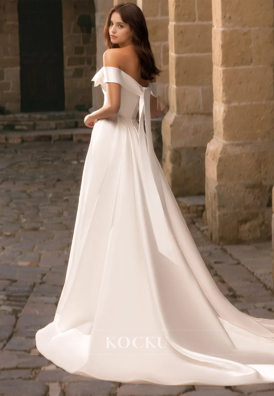 A-Line Off-Shoulder Wedding Dress Sleeveless Bowknot Satin Bridal Dress with Train