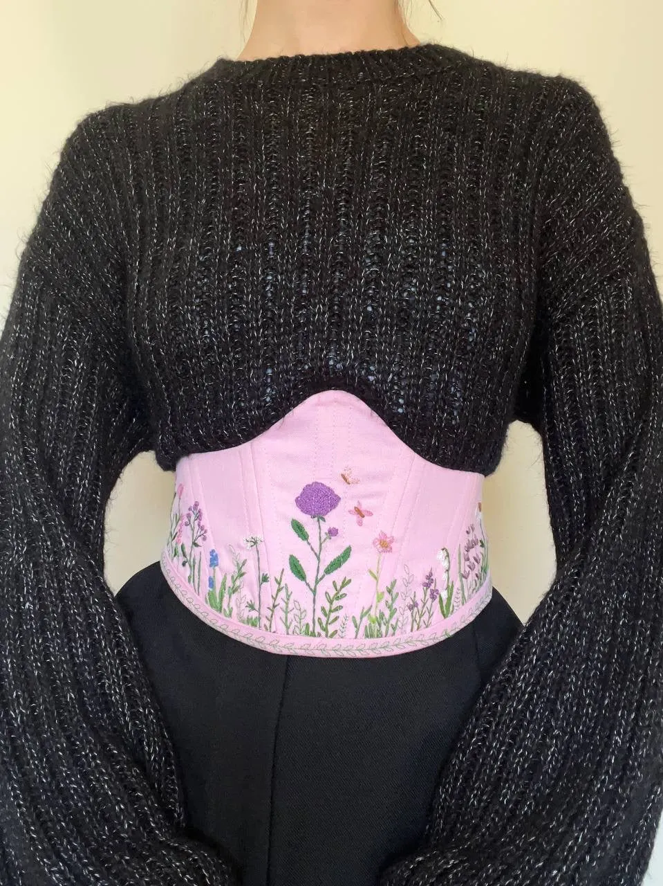 Embroidered floral corset belt size XS-S