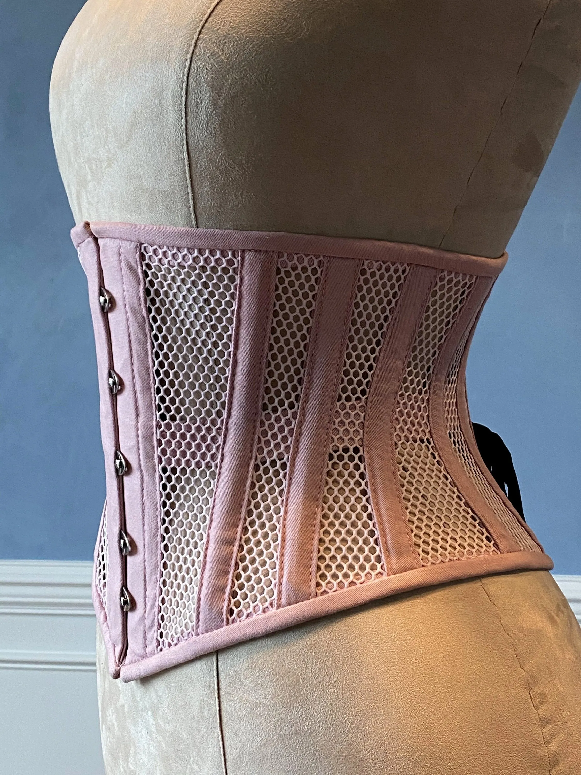 Real steel boned underbust underwear pink corset from transparent mesh and cotton. Real waist training corset for tight lacing.