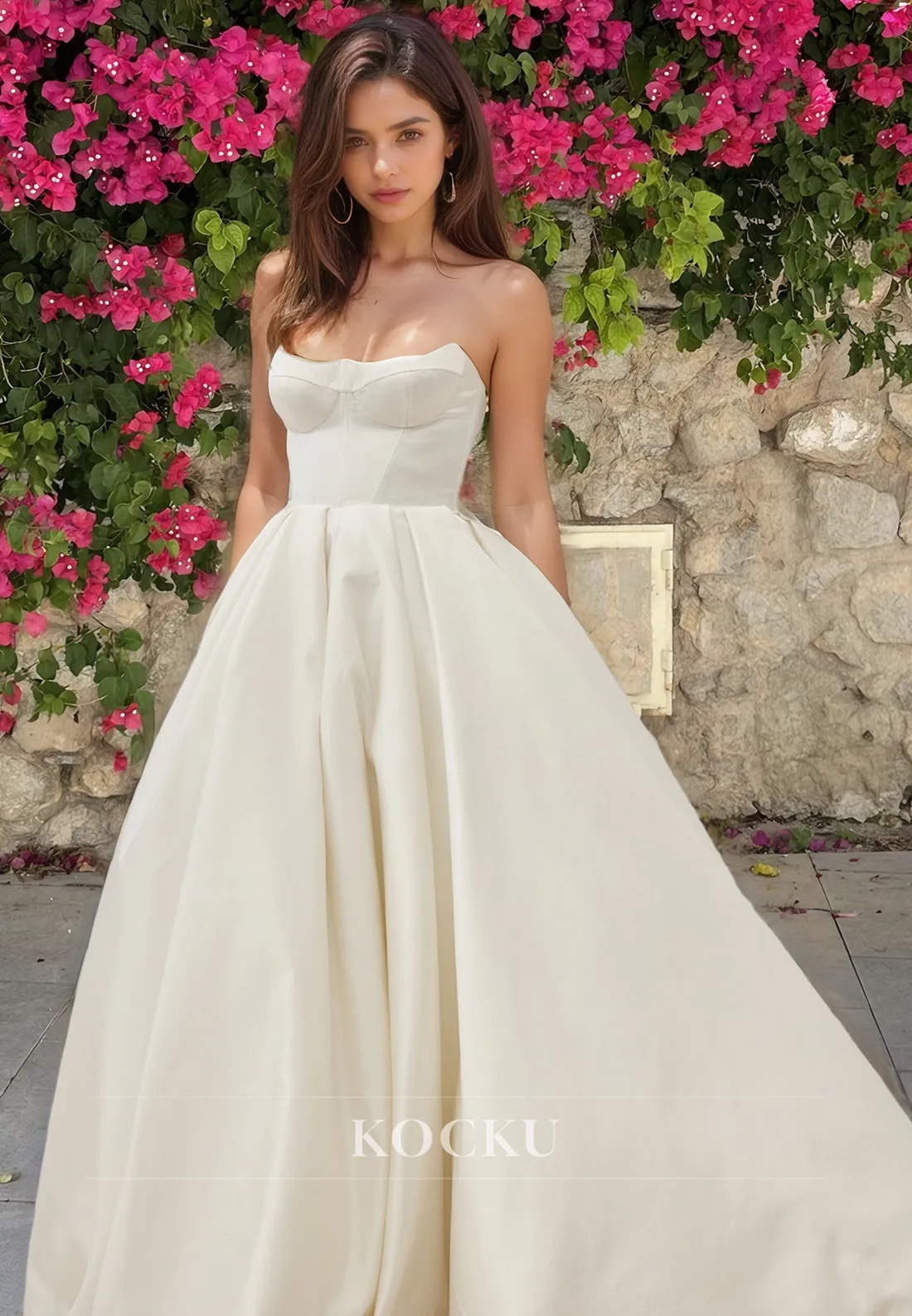 Strapless A-Line Sleeveless Buttons Long Pleated Satin Wedding Dress Bridal Gowns