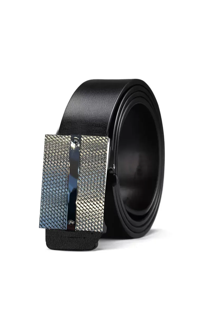 Textured Metallic Buckle Black Leather Belt