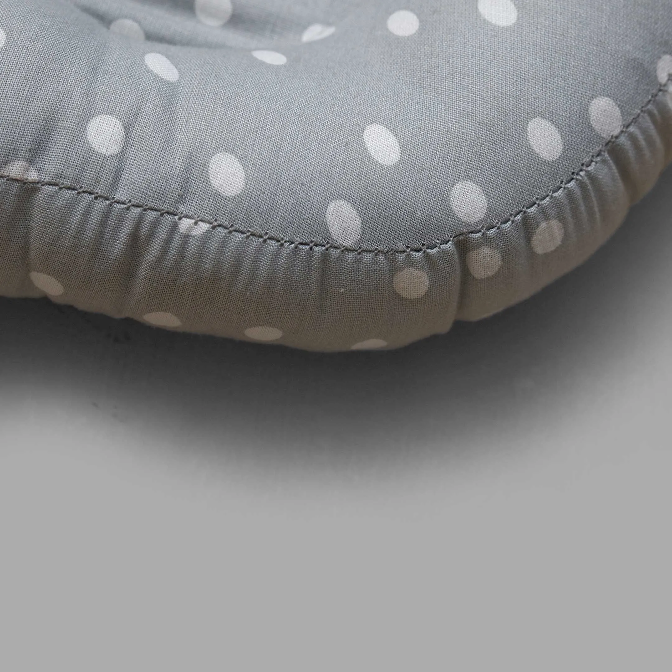 Tyke Dots Head Shaping Cushion